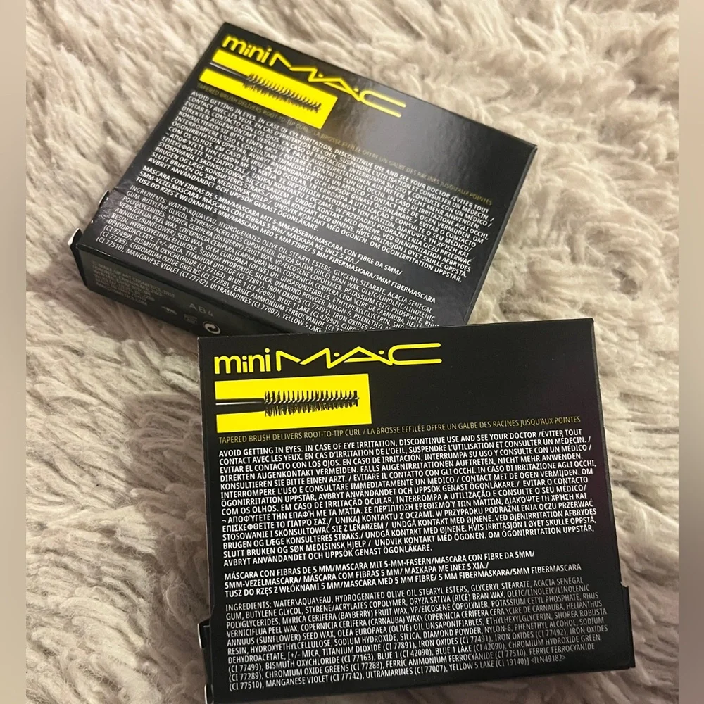MAC MAGIC EXTENSION 5MM FIBRE MASCARA X2